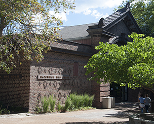 McCormick Bird House at Lincoln Park Zoo