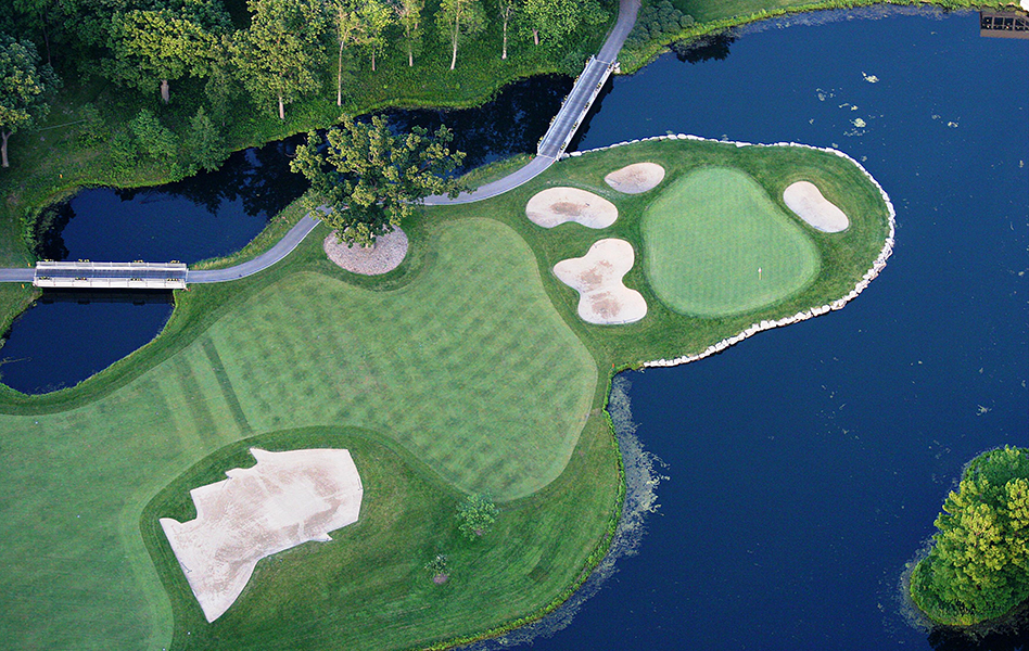 Cantigny Golf, Lakeside 9 green and fairway
